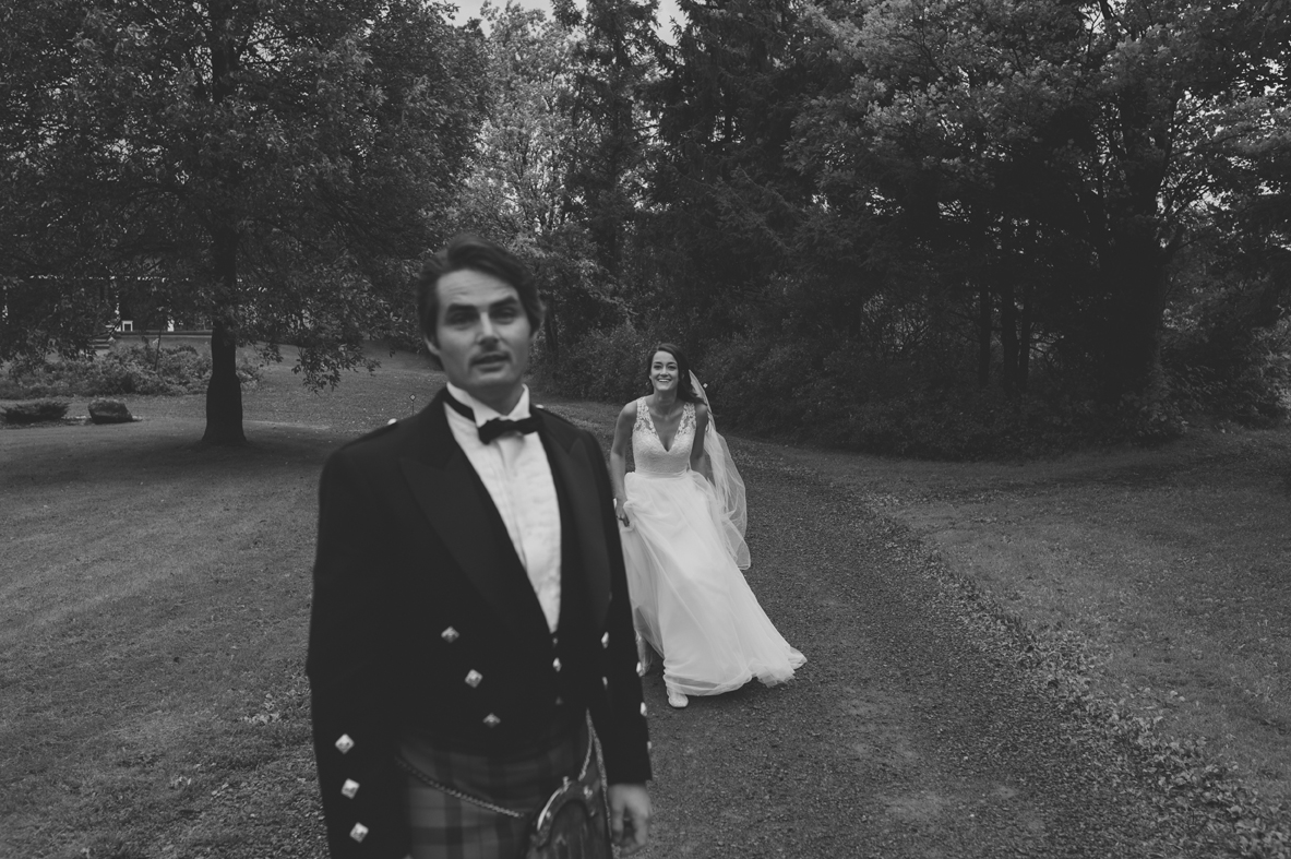 Kingston Barn Wedding - abc015