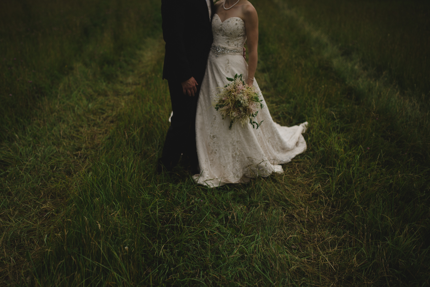 Ecotay Farm Perth Wedding - abc081