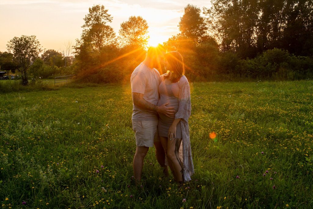 Maternity Photos Prince Edward County